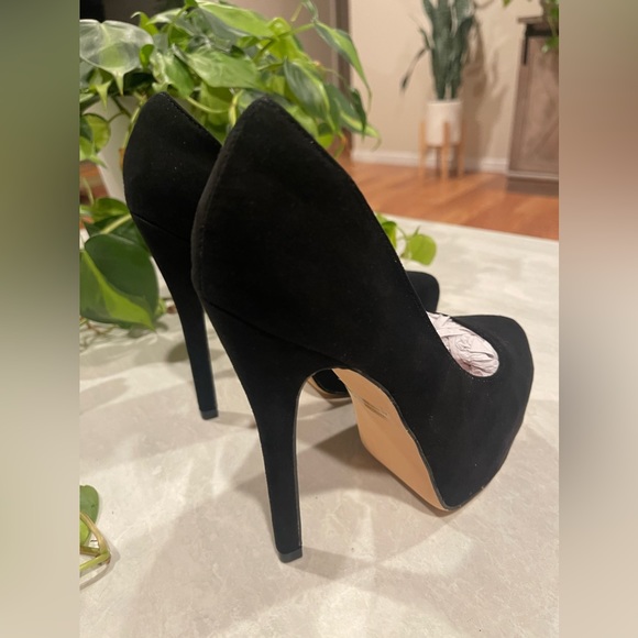 Dream Paris Women's Size 5 SwanHigh Heel Platform Suede Pump Shoes - Picture 4 of 7